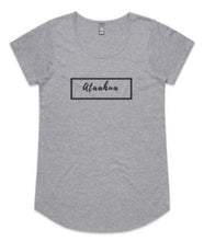 Load image into Gallery viewer, Ataahua Women&#39;s T-Shirt - Mana Collective
