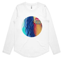 Load image into Gallery viewer, Mana Wahine Women&#39;s Long Sleeve Shirt - Mana Collective